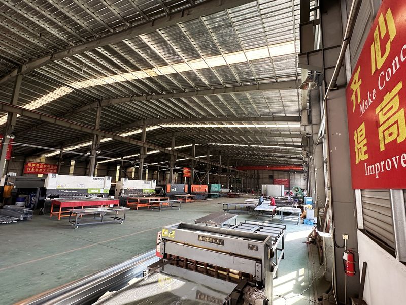 Zhejiang Huier Coating Environmental Protection Equipment Co., Ltd خط تولید تولید کننده